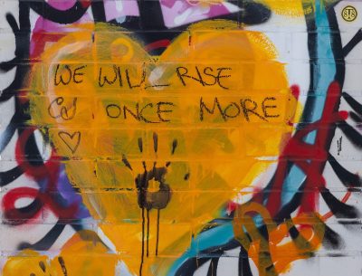 Red fruit nestles deep, sugar cores hold the bright light, sweet curves meet the eye